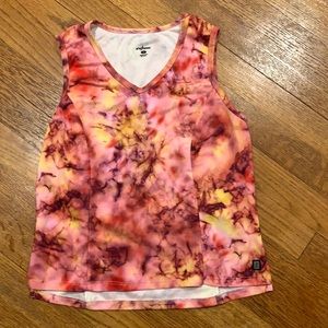 Shebeest v-neck top